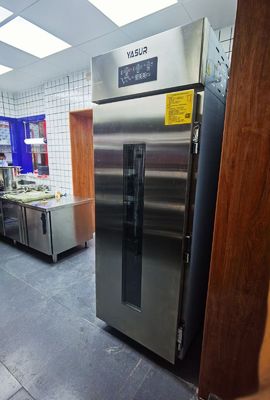ตู้คู่ Dough Retarder Proofer Yasur 36 ถาดเข้าถึงในประเภท 40X60 ซม. ถาด 4kw
