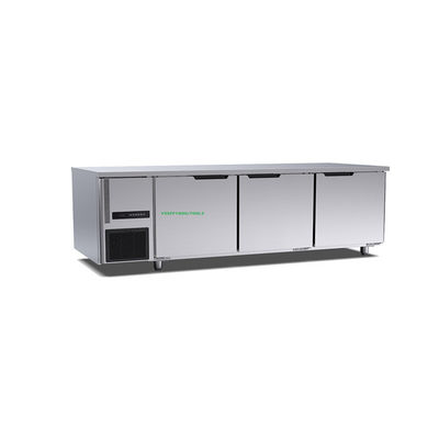 1800×700×800mm Table Top Chiller Commercial Hotel อุปกรณ์ครัวสามประตู