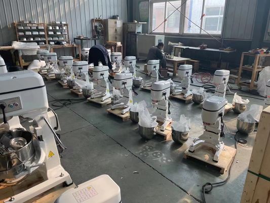 Melt Driven 40l Planetary Floor Mixer ยืนฟรีสามความเร็ว 1.13kw มอเตอร์